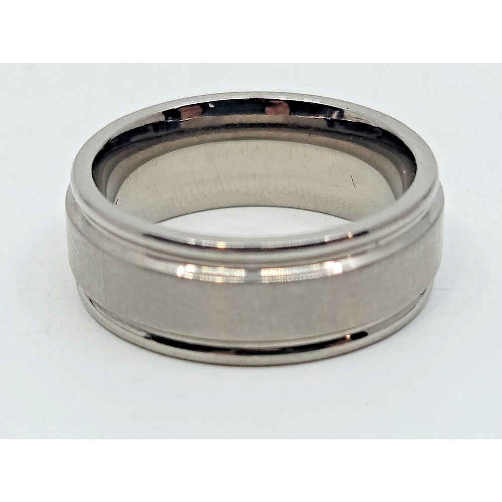 Mens Titanium Wedding Band‎ Size 9 Used